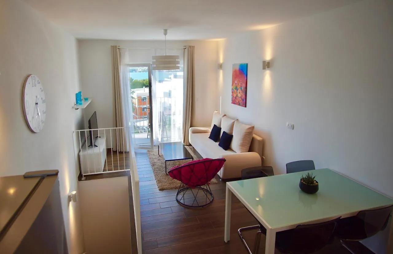 טרוגיר Apartment Gena