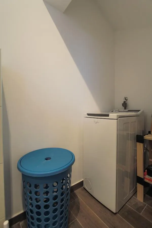טרוגיר Apartment Gena