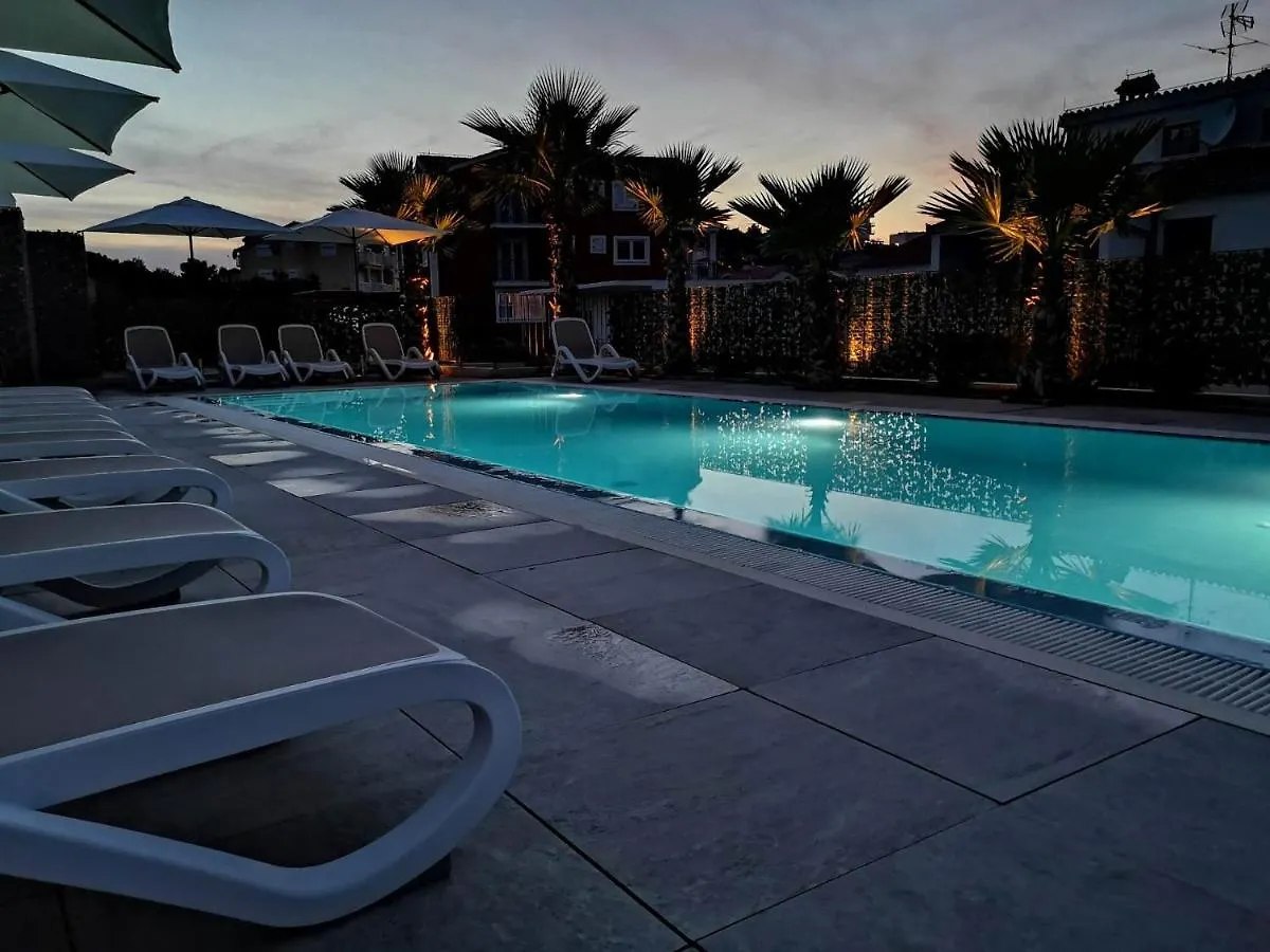 טרוגיר Apartment Gena